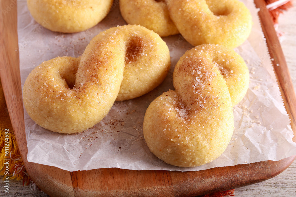 sweet rolls covered with cinnamon and sugar