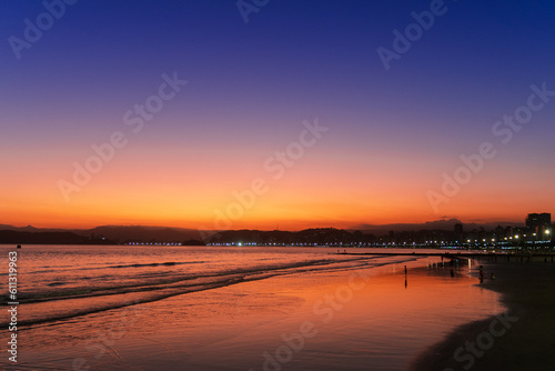 Sunset on Santos beach in autumn © Wanderley
