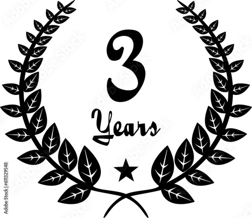 3 Years Anniversary stilyzed Laurel, black and white