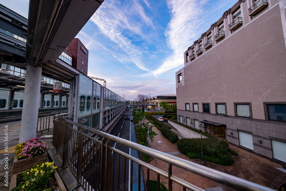 Obraz premium 小倉駅北口付近の夕暮れの景観