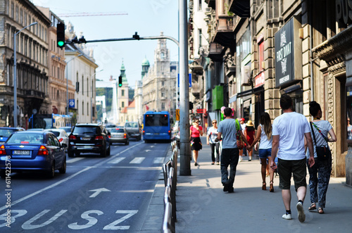 Fototapeta Naklejka Na Ścianę i Meble -  crowded street in Budapest, Hungary 