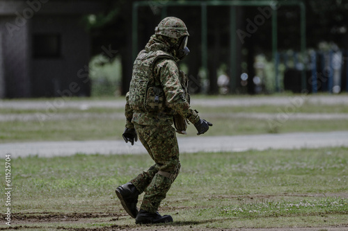 Fotografía ガスマスクを装備した自衛官（Japaneses soldier equipped gas mask）