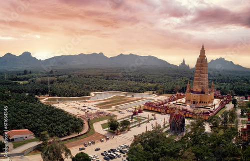 Wallpaper Mural Wat Maha That Wachiramongkol. Wat Bang Thong. Torontodigital.ca