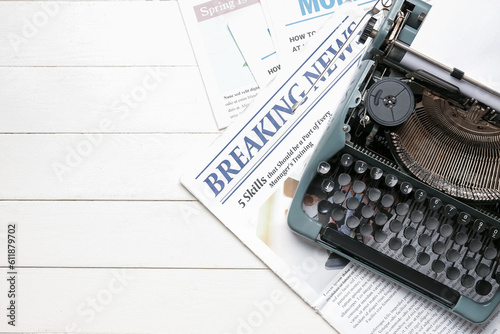 Vintage typewriter and news...