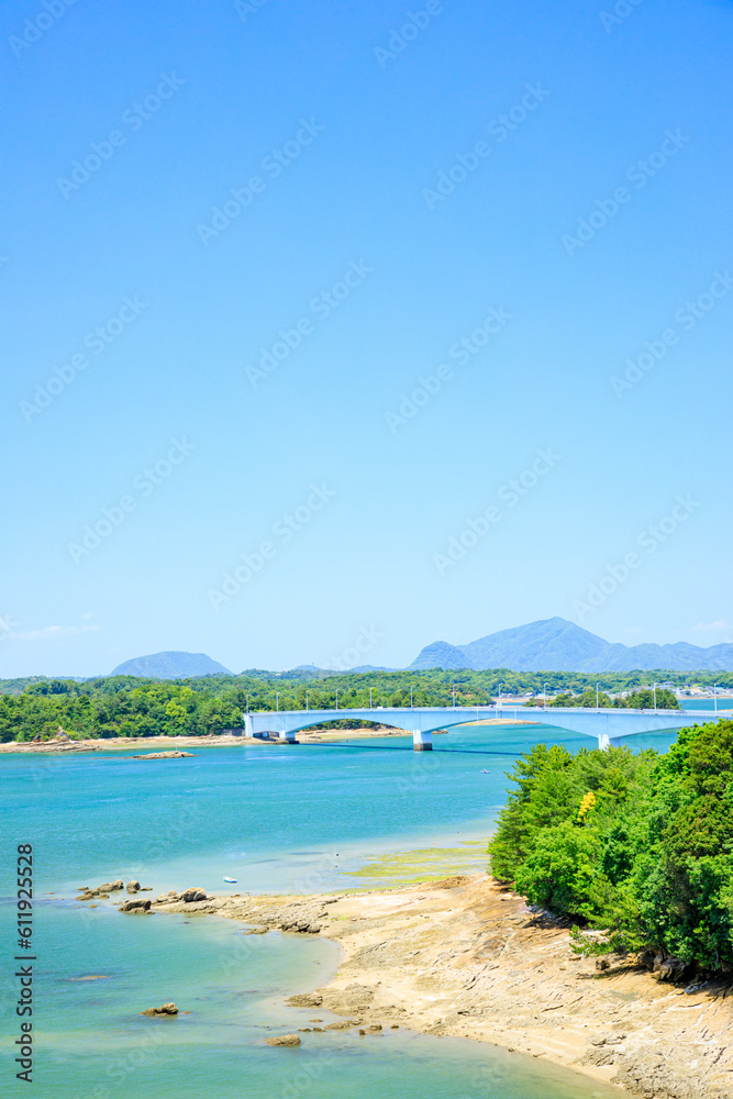 初夏の松島橋から見た景色　熊本県上天草市　Scenery seen from Matsushima Bridge in early summer. Kumamoto Pref, Kamiamakusa City.