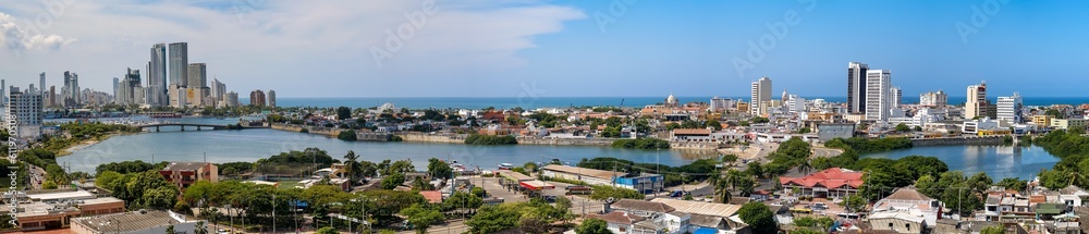 Fototapeta premium Panorama of old and new city Cartagena with sea on a sunny day from Castle San Felipe de Barajas, Colombia