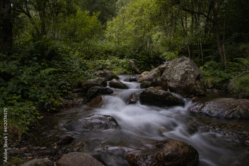 Cascade en Ariège Pyrénées (Soulcem)