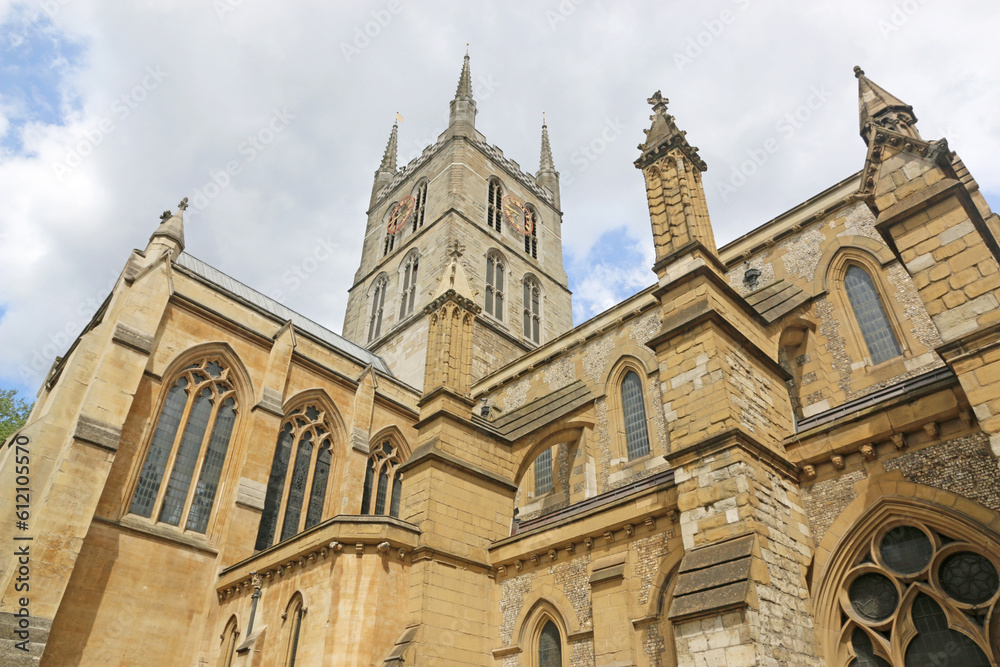 Southwark cathedral in London	