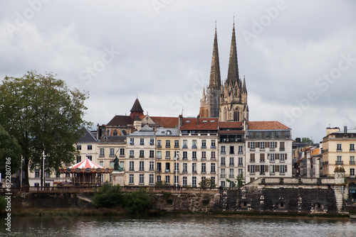 View of the downtown of Bayonne, France © Laiotz