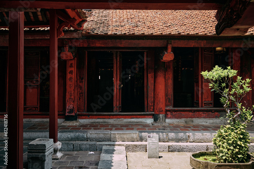 van mieu temple of literature vietnam confucius hanoi