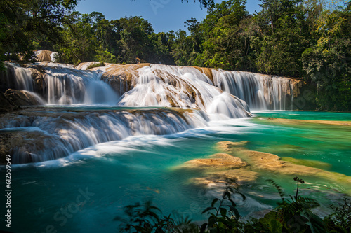 Fototapeta Naklejka Na Ścianę i Meble -  Agua Azul Waterfalls in Chiapas