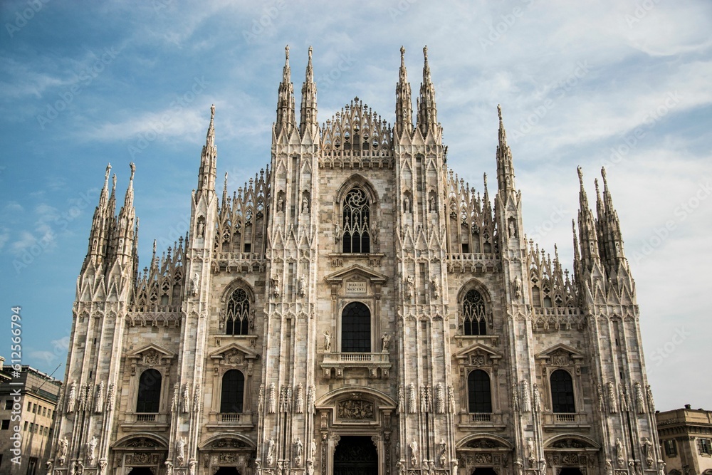 Beautiful shot of the facade of Duomo di Milano