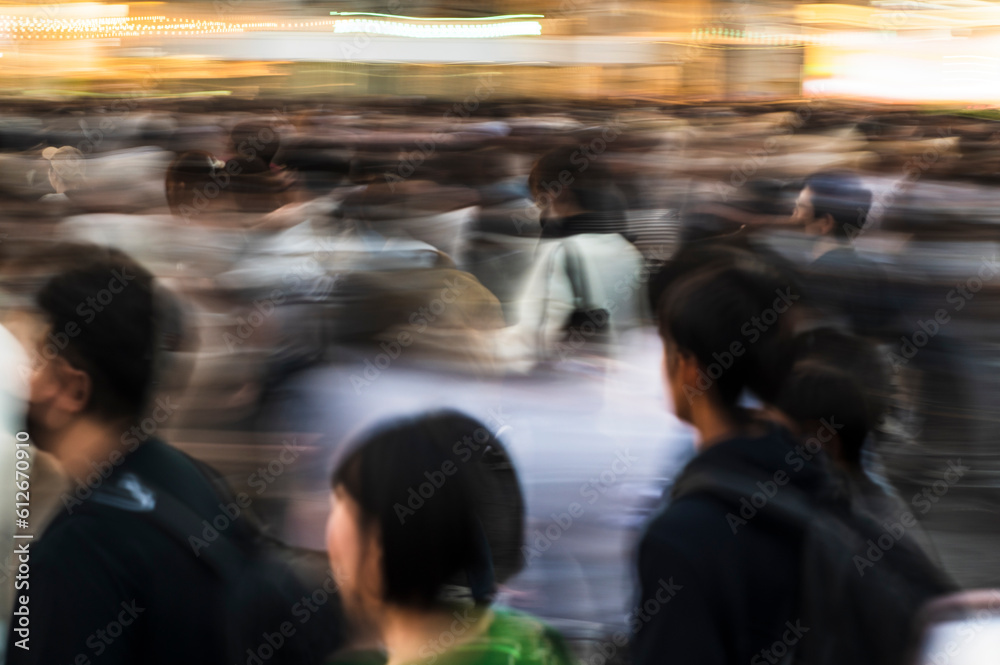 Motion Commuting in the City Motion Commuting in the City