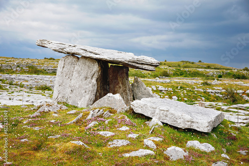 Принти на полотні Poulnabrone Dolmen in Ireland, Uk