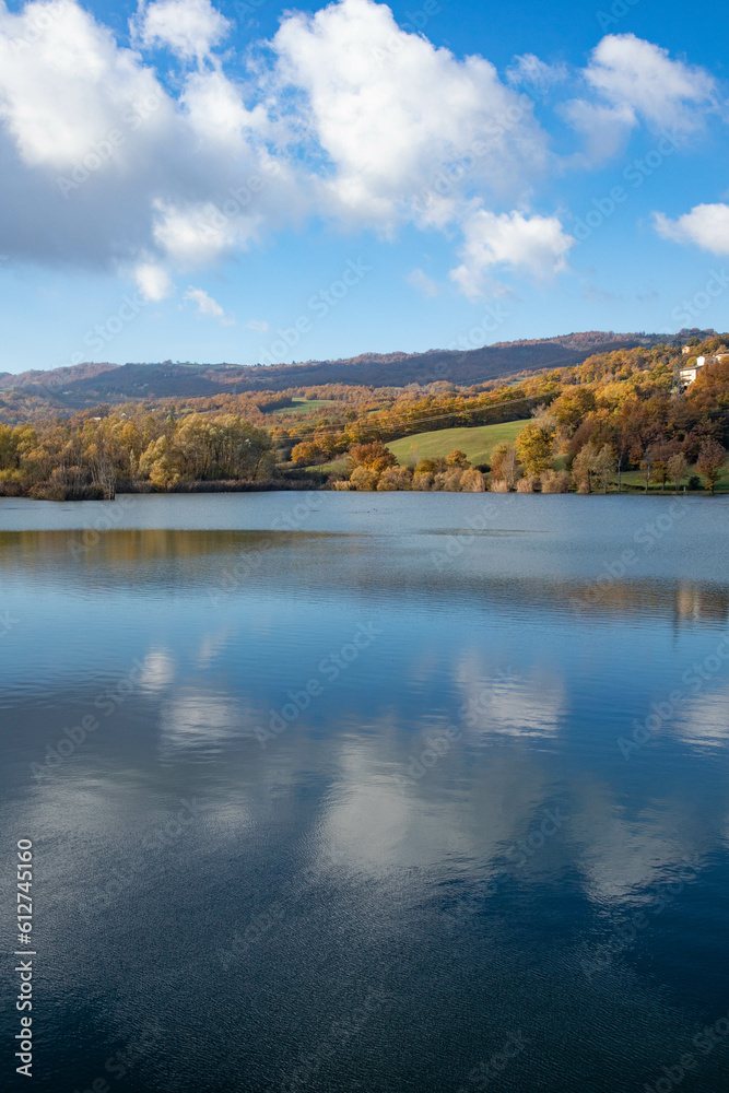 Lago di Santa Maria, città metropolitana di Bologna, Emilia Romagna Lago di Santa Maria, città metropolitana di Bologna, Emilia Romagna