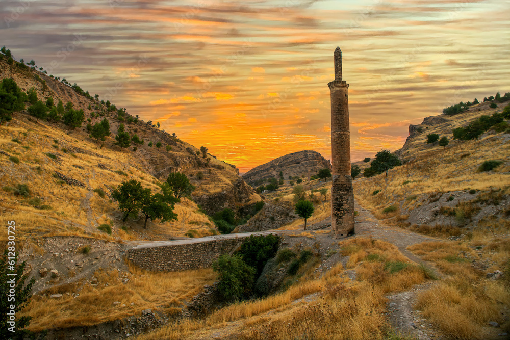 Besni district of Adıyaman is an old and historical city. Old mosques and bridges are still standing.
