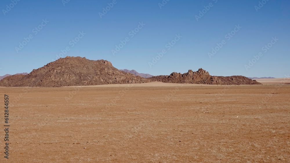 Wüstenartige Landschaft in Namibia Wüstenartige Landschaft in Namibia