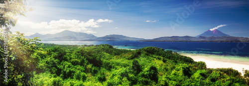 Tranquil Nature Panorama of Palawan with Trees, Water, and Clouds (Philippines)