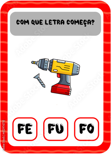 Com que letra começa: F