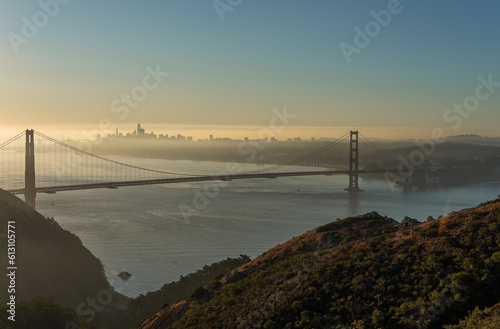 Wallpaper Mural golden gate bridge Torontodigital.ca