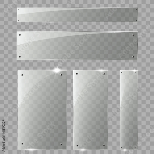 Vector graphics,	
Double glass doors to the shopping center.
