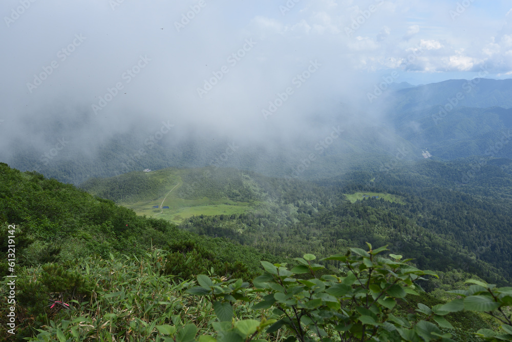 Climbing Mt. Hiuchi in Oze from Miike, Fukushima