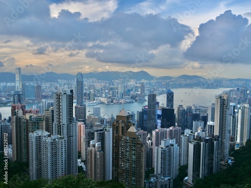 Fototapeta Naklejka Na Ścianę i Meble -  香港の夕焼けと空