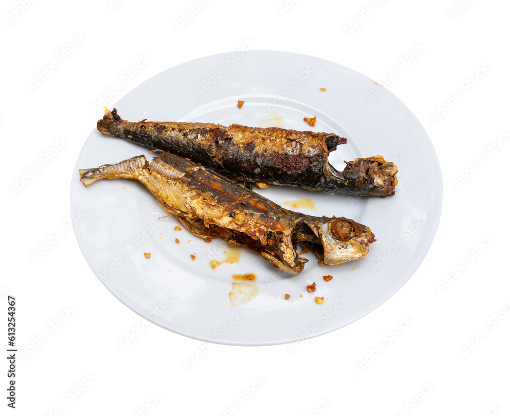 Ca nuc chien gion is another name for deep-fried mackerels with head on. A traditional Vietnamese homemade dish. It goes well with fish sauce. It can be cooked with a tomato sauce. It's crisp, fresh