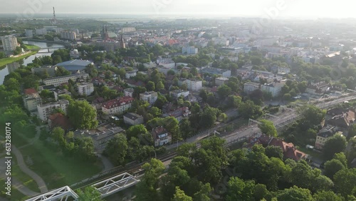 centrum miasta Opola (Polska) o poranku wiosną