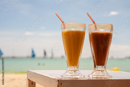 해변과 음료수