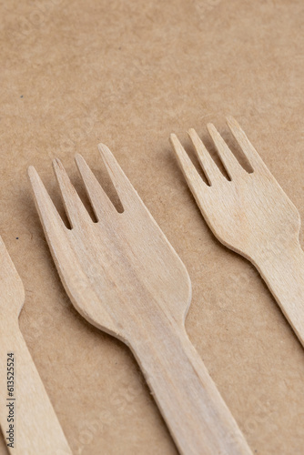 wooden cutlery and paper straws 