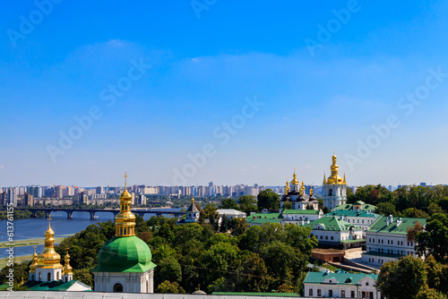 Obraz na plátně View of Kiev Pechersk Lavra (Kiev Monastery of the Caves) and the Dnieper river