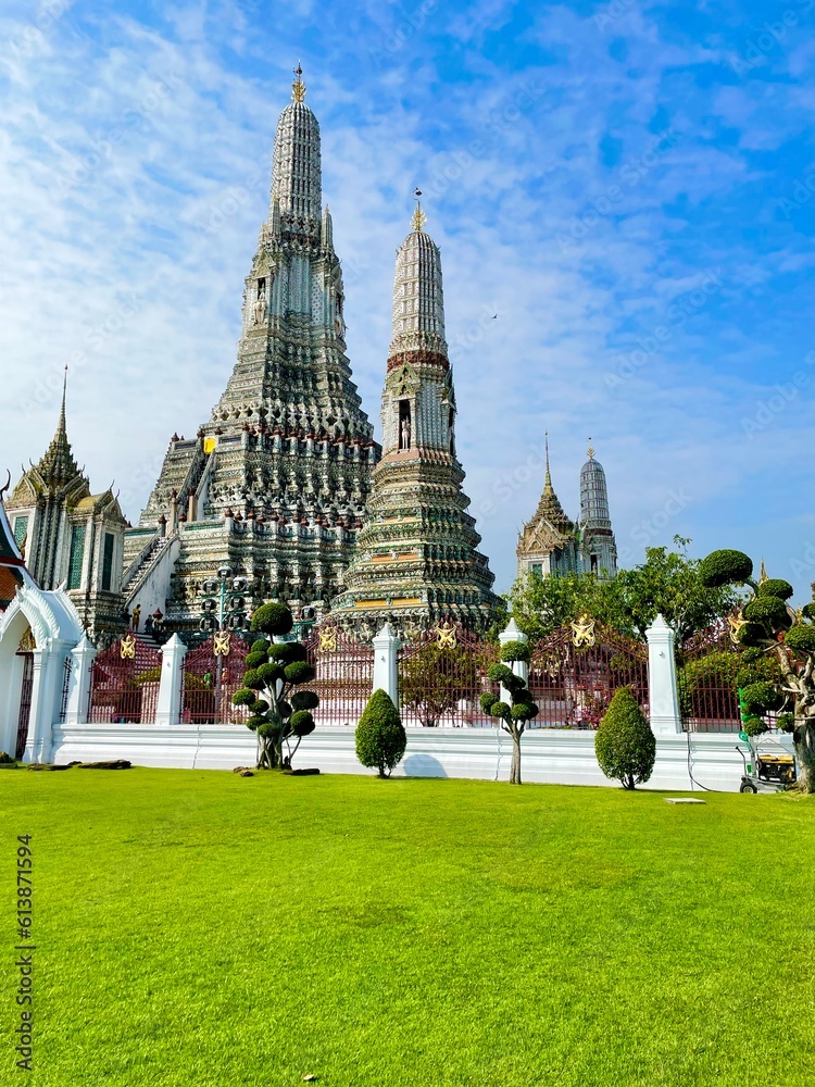 Naklejka premium beautiful temple, wat Thai, bangkok and landmark Thailand 