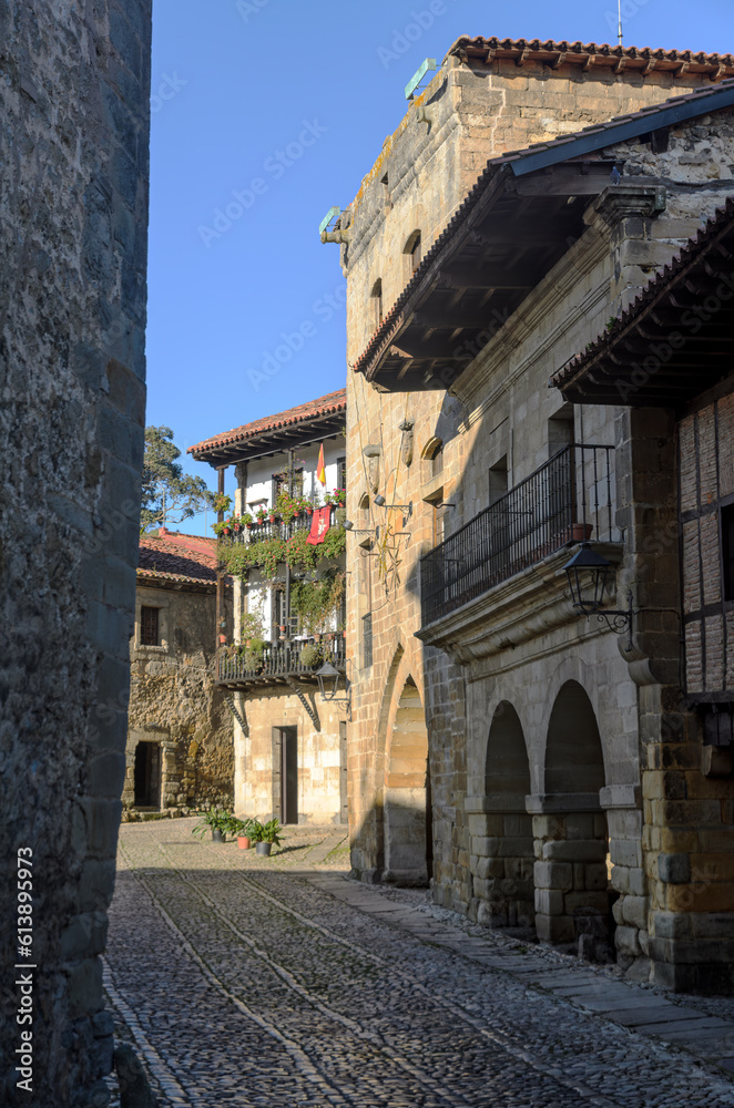 Santillana del Mar is a charming medieval town built around the Collegiate Church of Santa María. It is located in northern Spain in the Cantabria region.