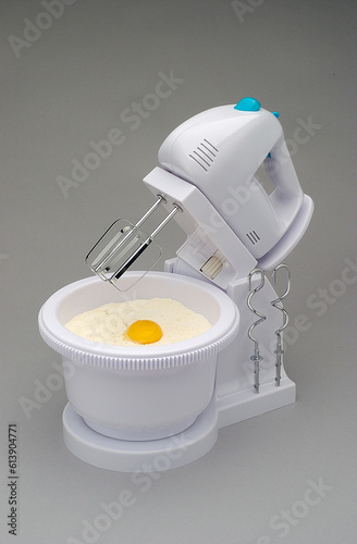 Robot de cuisine (ID: 613904771)