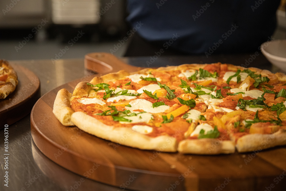 Classic Margherita Pizza 