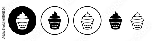 Cup cake icon vector. cake icon. bakery. muffin