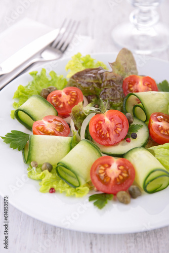 vegetable salad with cucumber