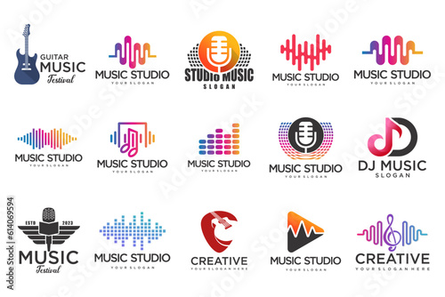 Music icons set.vector logos with musical notes and audio wave .music festival.Vector Illustration.