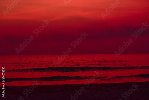 Fototapeta Naklejka Na Ścianę i Meble -  sunset over the sea