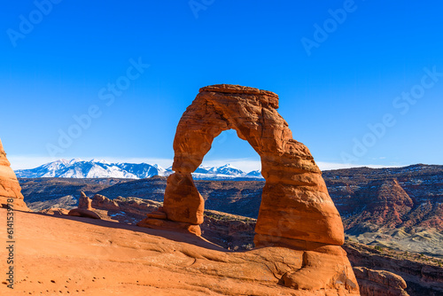 Landscape photograph of Delicate Arch in Arches National Park, Utah.