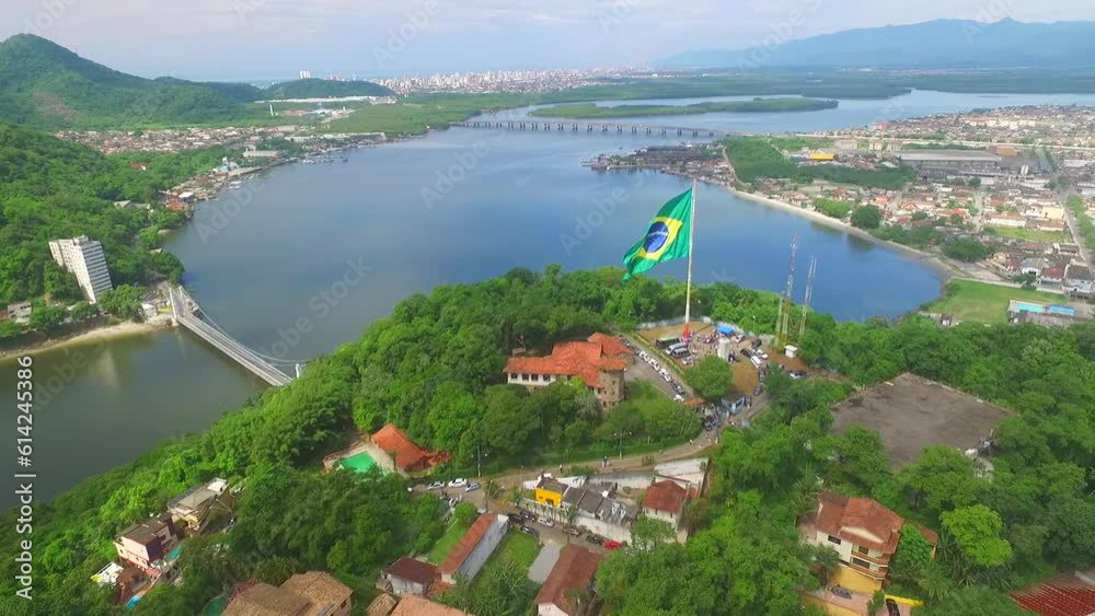 SAO VICENTE - MANHA - EM TORNO BANDEIRA BRASIL - PONTE PENSIL E VILA MARGARIDA.
