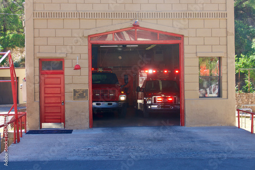 Canvas Print Bisbee fire station sounding the alarm