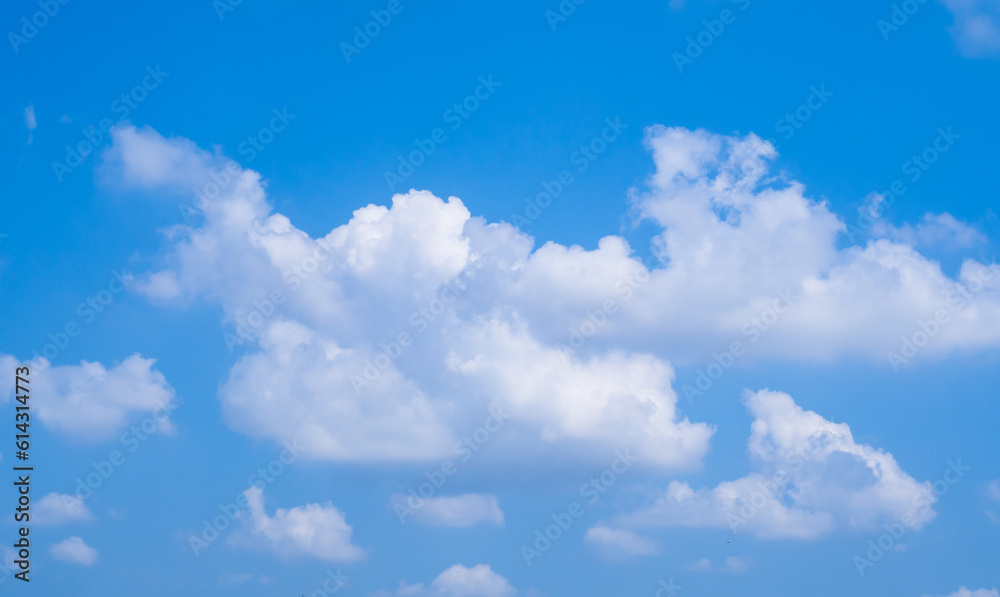 Fototapeta premium white clouds on turquoise background and clear sky