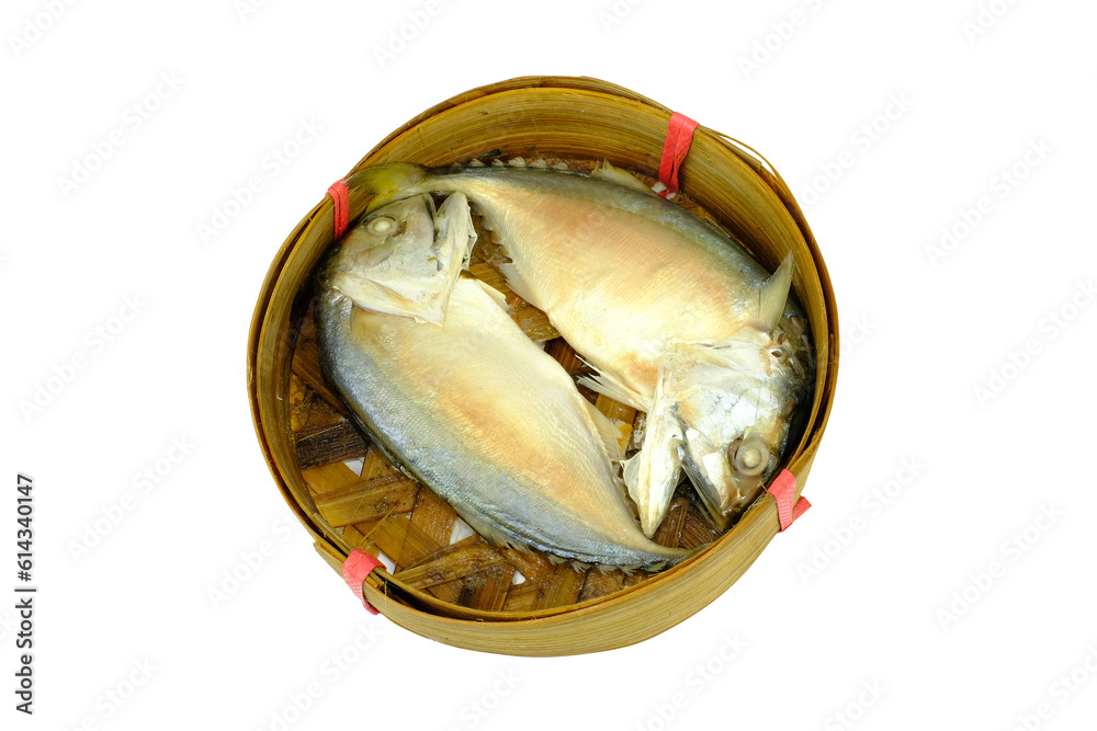Mackerel fish in bamboo basket packaging , Meackerel seafood at isolated on transparent background, PNG File Mackerel fish in bamboo basket packaging , Meackerel seafood at isolated on transparent background, PNG File