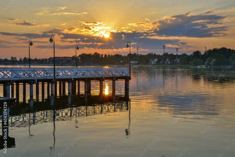 Obraz premium Lake in the city of Ostroda, Poland.