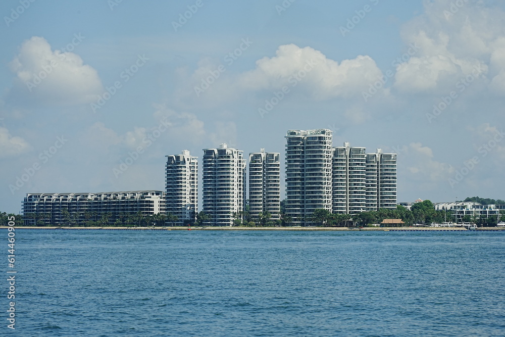 Fototapeta premium Beach Condo Skyline