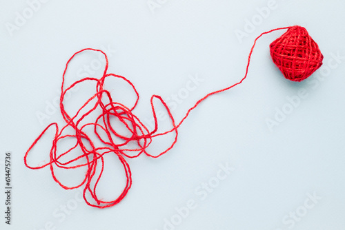Quadro em tela Red jute rope with complicated end of rope, unravels the confused rope