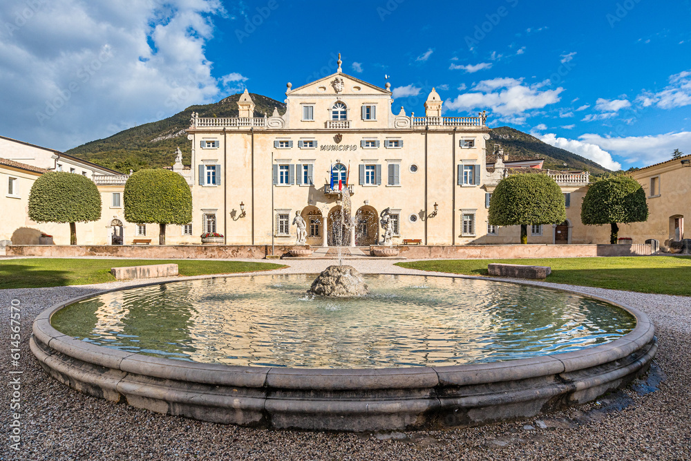 Obraz premium Rathaus Caprino Veronese