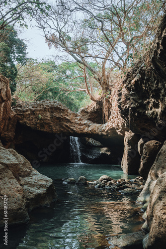 Hiking to the waterfall © Diana